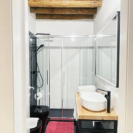 Parisi Fiera Golosine 2 - Free Parking Apartmán Verona