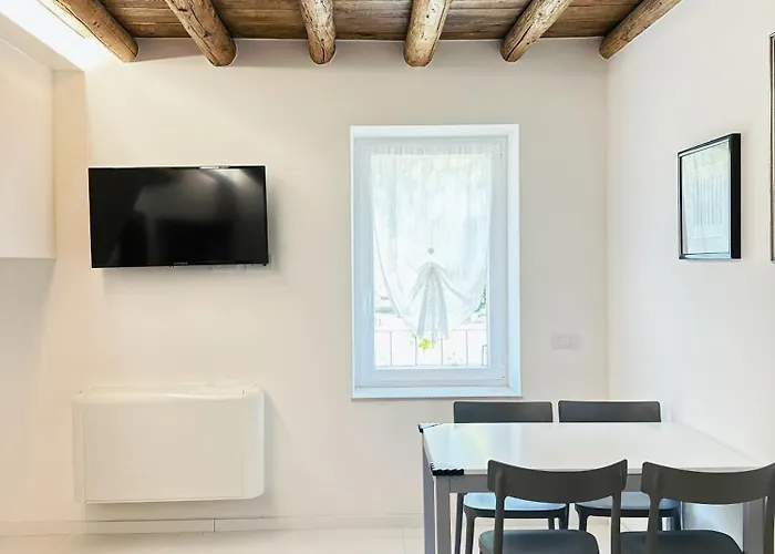 Parisi - Fiera Luxury Golosine 2 فيرونا